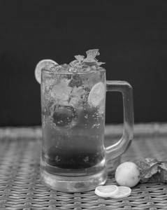 Sparkling Blue Mojito