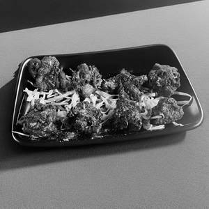 Chicken Black Paper [8 Pcs]