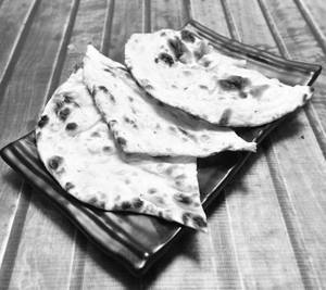 Plain Naan                                                   