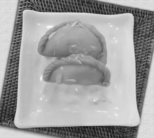 Gujiya (2Pcs)
