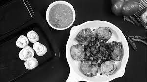 Veg Chilly Momos (5pcs)