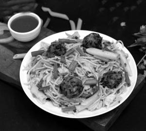 Veg Manchurian Noodles