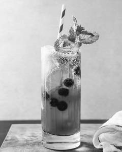 Blueberry mojito