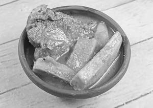 Rui Machher Light Jhol Sabji Diye (1 Pc)