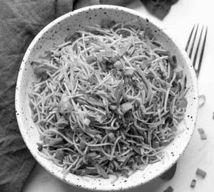 Veg Hakka Noodles