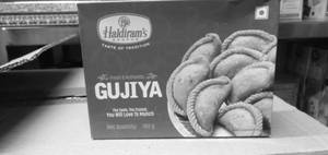 Gujiya 180 Gm