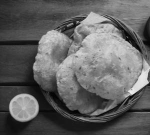 Poori [2 pic