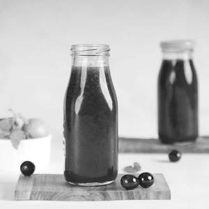 Cold Pressed Black Grapes Juice (350 Ml)