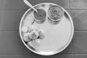 Dal Bati [4 Pieces]
