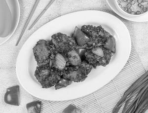 Chilli Chicken Dry (8 Pcs)