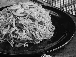 Singapore Noodles Veg