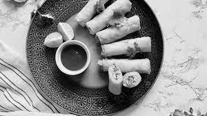 Chicken spring roll [1 piece]