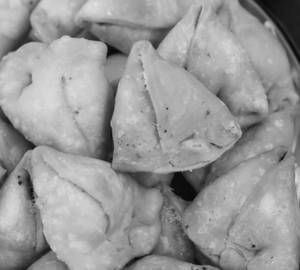 Samosa (4 Pieces)