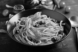 Veg Chilli Garlic Noodles