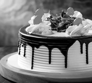 Black Forest Cake [1pounds]