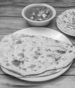 Tandoori Roti [+Butter] (5) & Dal Hariyali Combo