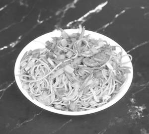 Veg Hakka Noodles[Serves 2-3 / 1000 Ml]