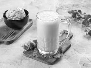 Kesar Pista Milkshake