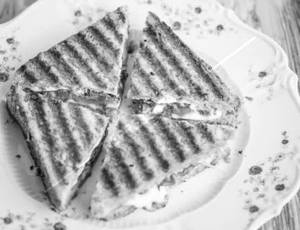 Veg Cheese Grilled Sandwich
