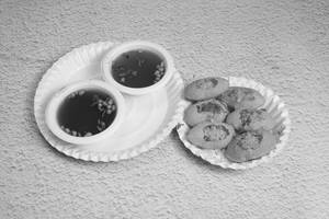 Sooji Golgappe/ Pani Puri