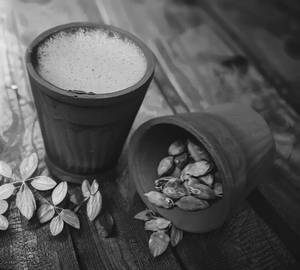 Elaichi chai