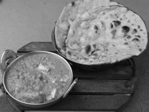 Mutter Paneer Combo