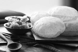 Poori Bhaji with Kurma