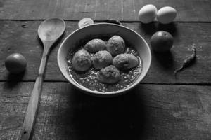 Egg Curry (2 Eggs)