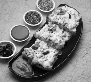 Chef Spl Veggie Loaded Breads ( 4 Pcs)