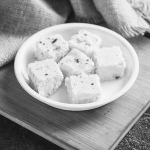 Mawa Milk Barfi (Per Pc)