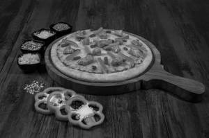 Peri Peri Chicken Pizza
