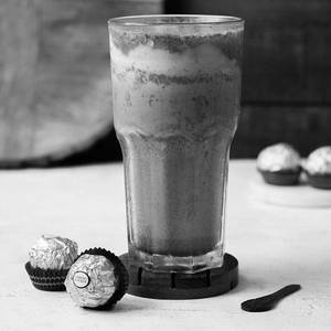 Ferrero Roacher Thick Shake