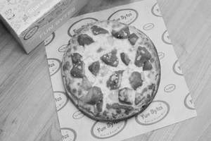Fun Chicken Tikka Pizza