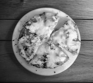 Tandoori Paneer Pizza (8 inches)