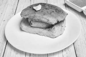 Butter Vada Pav