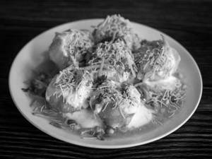 Dahi Batata Puri