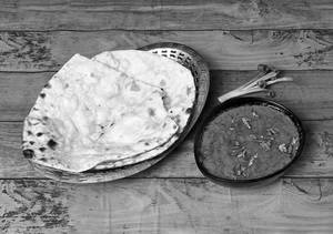 2 Butter Naan+Butter Chicken Masala Combo [Serves 1]