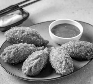 Chicken Kurkure Momos