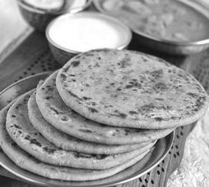 2 gobi paratha