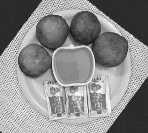 Paneer Stuff Bread Roll [4 Pcs]