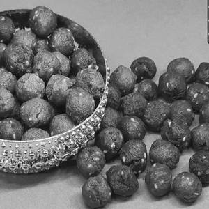 Vella Sweet Cheeda (200 Gms)