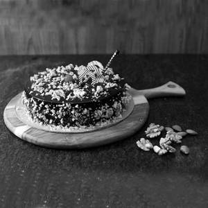 Choco Walnut Cake Eggless