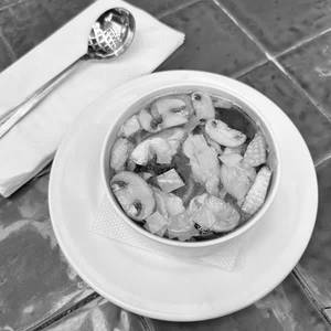 Clear Noodles Soup Non Veg(w)