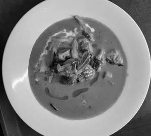 Thai Red Curry With Steamed Rice
