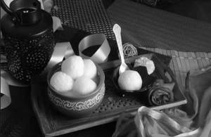 Spong Rasgulla(5 Pcs)