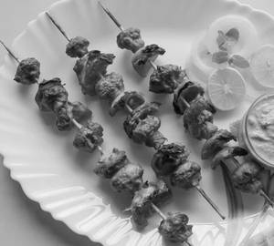 Mushroom Tikka Rolls