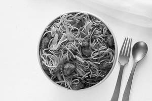 Chicken Schezwan Noodles