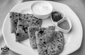 1 Aloo Paratha With Raita