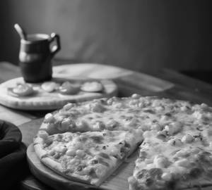 Spcial corn pizza 8 inch