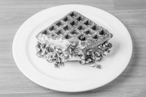 Oreo And White Chocolate Waffle [mr]